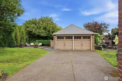 1560 28th Avenue W, Seattle, WA 98199 - Photo 38