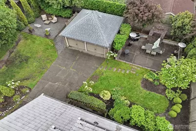 1560 28th Avenue W, Seattle, WA 98199 - Photo 4