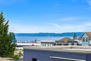 12014 98th Ave NE, Kirkland, WA 98034 - Photo 1
