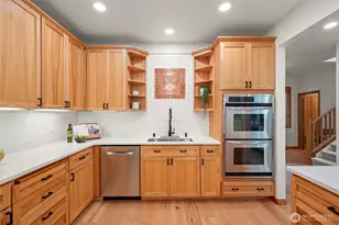 10601 NE Dry Creek Way, Kingston, WA 98346 - Photo 12