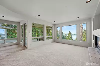 1045 Paha View Drive, Fox Island, WA 98333 - Photo 10