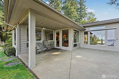 1045 Paha View Drive, Fox Island, WA 98333 - Photo 32
