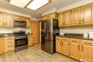 9120 Kelly Ct NE, Lacey, WA 98516 - Photo 14