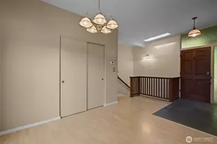 16639 SE 8th St, Bellevue, WA 98008 - Photo 6