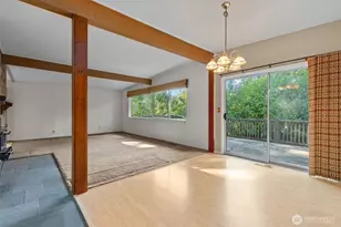 16639 SE 8th St, Bellevue, WA 98008 - Photo 8