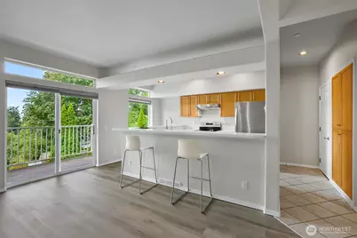 4133 156th Street SW #13, Lynnwood, WA 98087 - Photo 6
