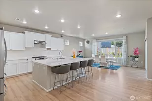 1175 Panoramic Loop, Bremerton, WA 98312 - Photo 10