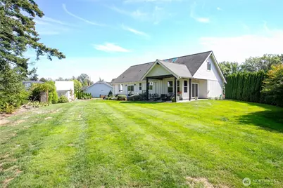 507 Village Court, Lynden, WA 98264 - Photo 2