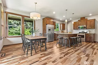 507 Village Court, Lynden, WA 98264 - Photo 8