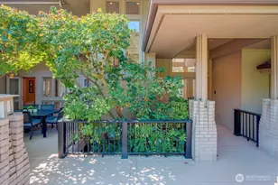 4715 81st Ave SE, Mercer Island, WA 98040 - Photo 4