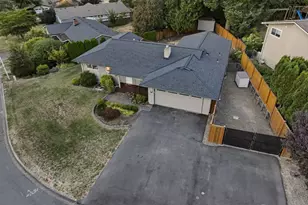 13306 85th Ave NE, Kirkland, WA 98034 - Photo 32