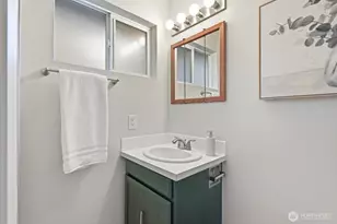 13306 85th Ave NE, Kirkland, WA 98034 - Photo 20