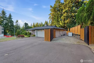 13306 85th Avenue NE, Kirkland, WA 98034 - Photo 28