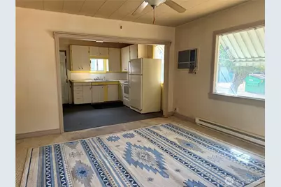 602 SE Trinity Avenue, Wilbur, WA 99185 - Photo 2