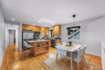 7019 Ravenna Avenue NE, Seattle, WA 98115 - Photo 10