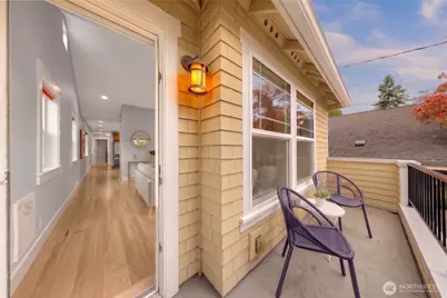 7019 Ravenna Avenue NE, Seattle, WA 98115 - Photo 8