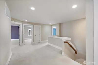 907 Ilwaco Place NE, Renton, WA 98059 - Photo 14