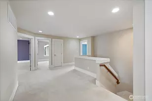 907 Ilwaco Pl NE, Renton, WA 98059 - Photo 14