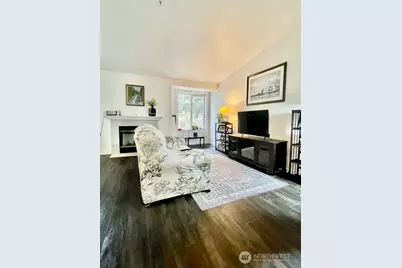 11002 SE Petrovitsky Rd #I-203, Renton, WA 98055 - Photo 1