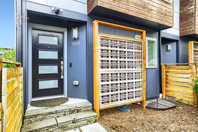 911 N 104th Street #B, Seattle, WA 98133 - Photo 1