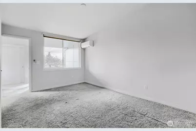 911 N 104th Street #B, Seattle, WA 98133 - Photo 18