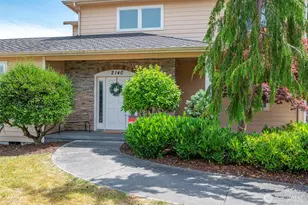 2140 SW Vista Park Dr, Oak Harbor, WA 98277 - Photo 4