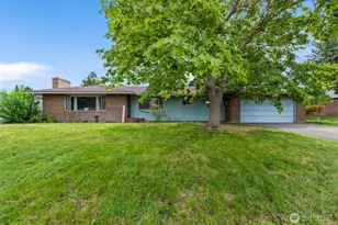 1605 N Ashland Ave, East Wenatchee, WA 98802 - Photo 1