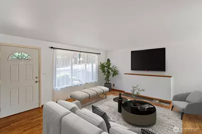 1527 Sylvan Way, Bremerton, WA 98310 - Photo 2