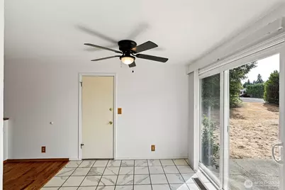 1527 Sylvan Way, Bremerton, WA 98310 - Photo 12