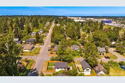 11558 Fremont Avenue, Seattle, WA 98133 - Photo 34