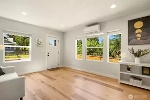 11558 Fremont Ave, Seattle, WA 98133 - Photo 6