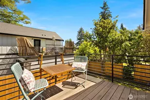 11558 Fremont Ave, Seattle, WA 98133 - Photo 24