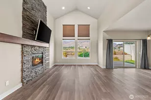 1726 Skeena Ct, Wenatchee, WA 98801 - Photo 10