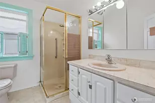 1823 E Shelby St, Seattle, WA 98112 - Photo 24