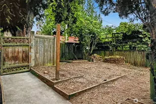 1823 E Shelby St, Seattle, WA 98112 - Photo 30