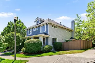7521 Dogwood Ln SE, Snoqualmie, WA 98065 - Photo 4