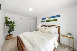 1615 N 165th Pl, Shoreline, WA 98133 - Photo 12