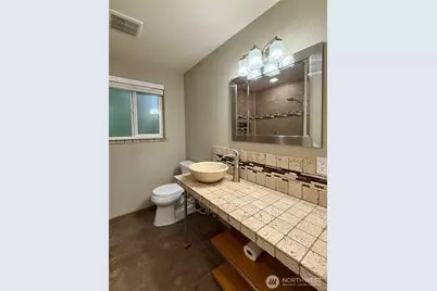 31719 41st Avenue E, Eatonville, WA 98328 - Photo 18