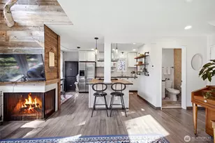 3423 W Government Way, Seattle, WA 98199 - Photo 2