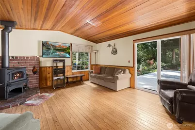 3414 Wilson Road, Oak Harbor, WA 98277 - Photo 10