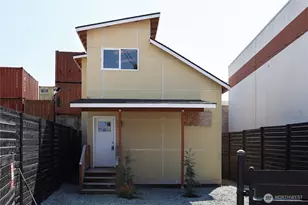 719 S Riverside Dr, Seattle, WA 98108 - Photo 2