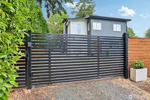 10030 37th Ave SW, Seattle, WA 98146 - Photo 38