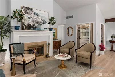 1518 NE 140th Street #C6, Seattle, WA 98125 - Photo 10
