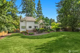 21728 NE 81st St, Redmond, WA 98053 - Photo 38