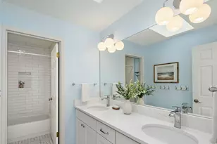 21728 NE 81st St, Redmond, WA 98053 - Photo 32