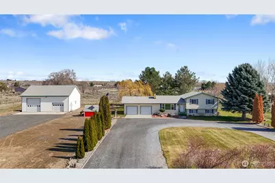 6919 D.5 Road NE, Moses Lake, WA 98837 - Photo 1
