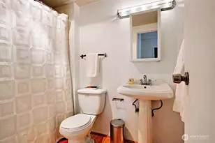 2100 3rd Ave, Seattle, WA 98121 - Photo 10