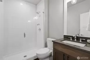 12229 NE 100th St, Kirkland, WA 98033 - Photo 38