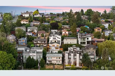3245 13th Avenue W, Seattle, WA 98119 - Photo 28