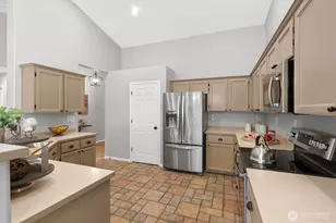 6715 176th St Ct E, Puyallup, WA 98375 - Photo 14